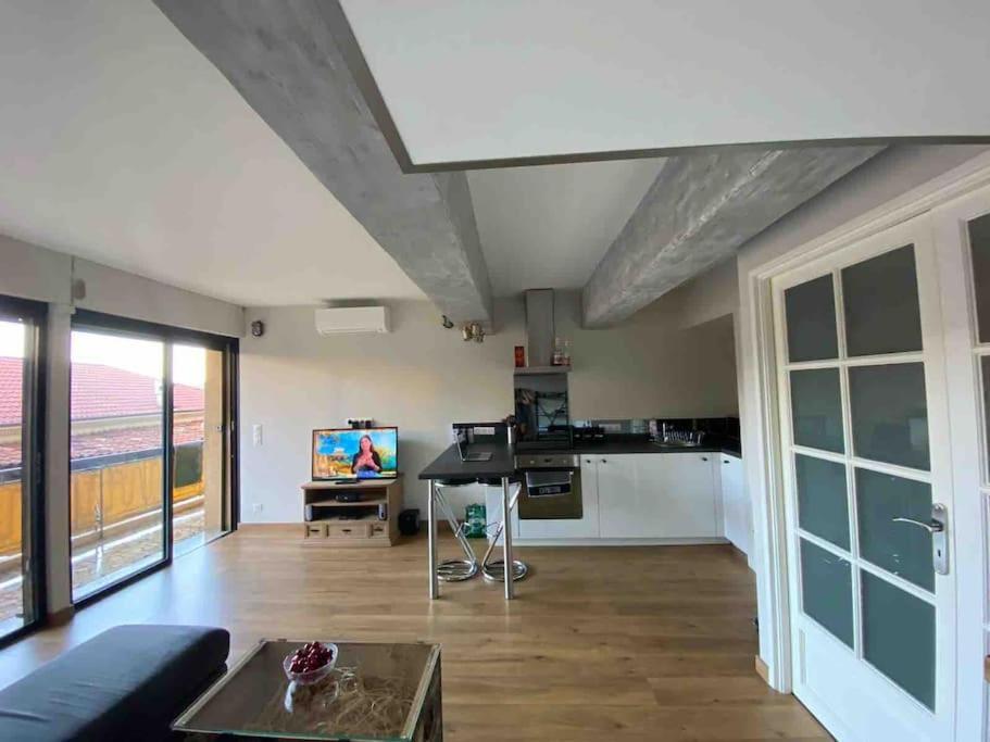 Villefranche Sur Mer, Bel Appartement, Vue Mer Bagian luar foto