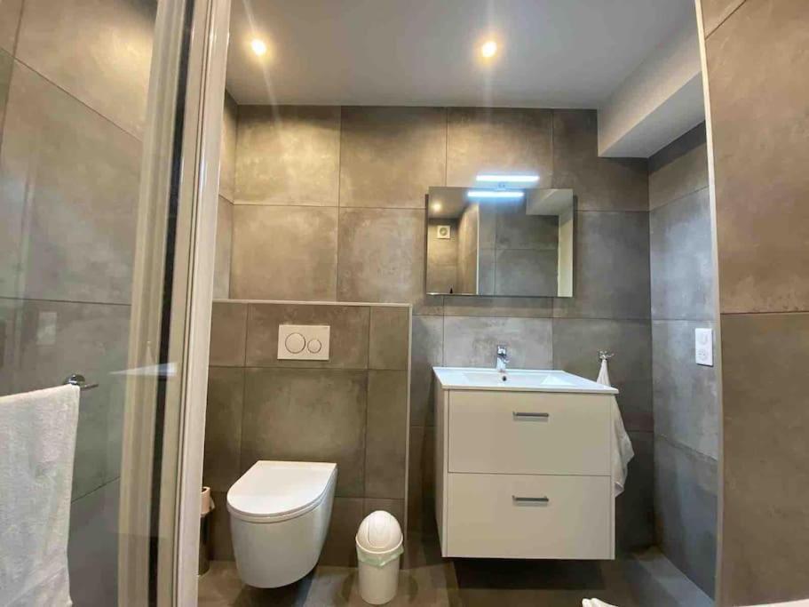 Villefranche Sur Mer, Bel Appartement, Vue Mer Bagian luar foto